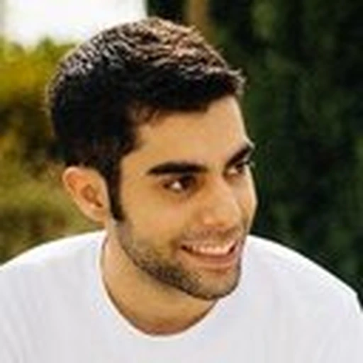 Marco R.